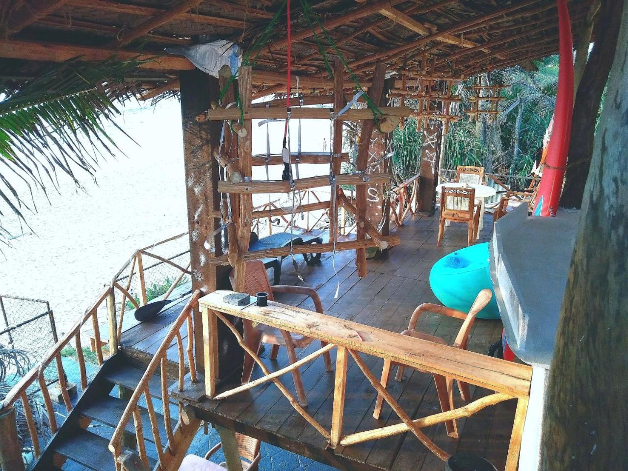 Villa Crocodile Beach Хиккадува Экстерьер фото
